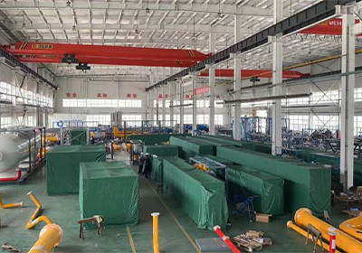 Natural gas pre-treatment station